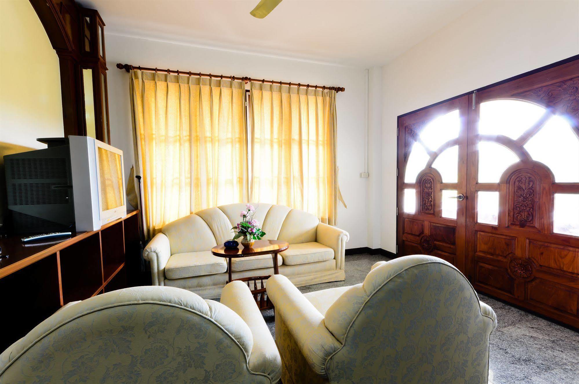 Sananwan Beach B&B Bang Saphan Noi Εξωτερικό φωτογραφία