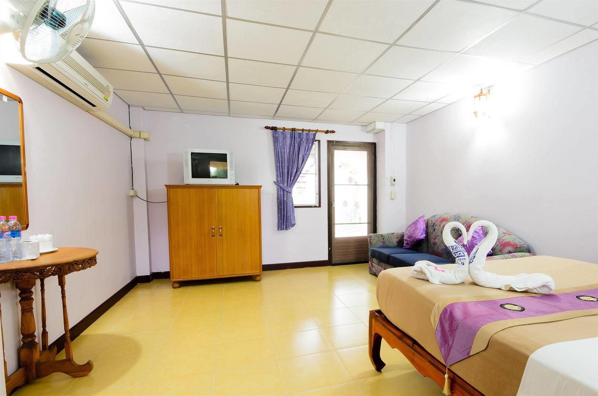 Sananwan Beach B&B Bang Saphan Noi Εξωτερικό φωτογραφία