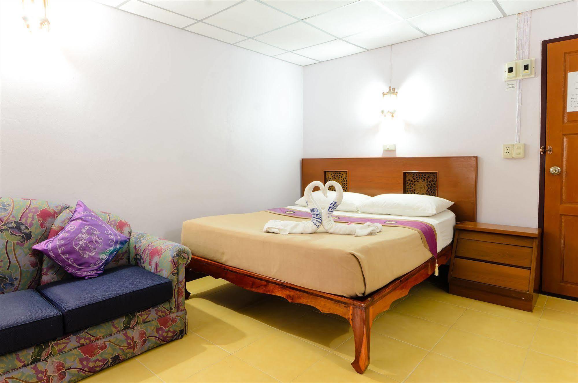 Sananwan Beach B&B Bang Saphan Noi Εξωτερικό φωτογραφία