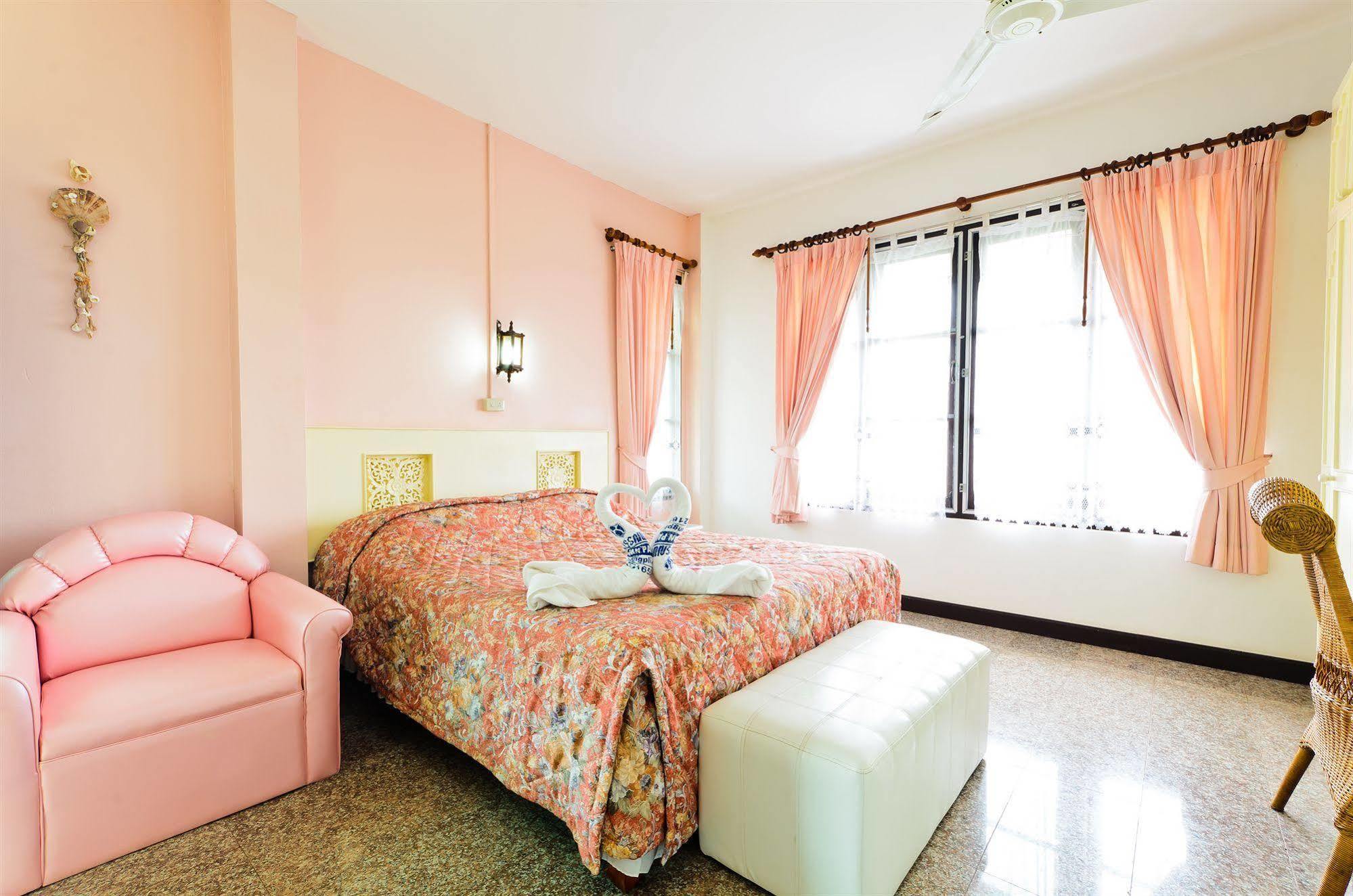 Sananwan Beach B&B Bang Saphan Noi Εξωτερικό φωτογραφία