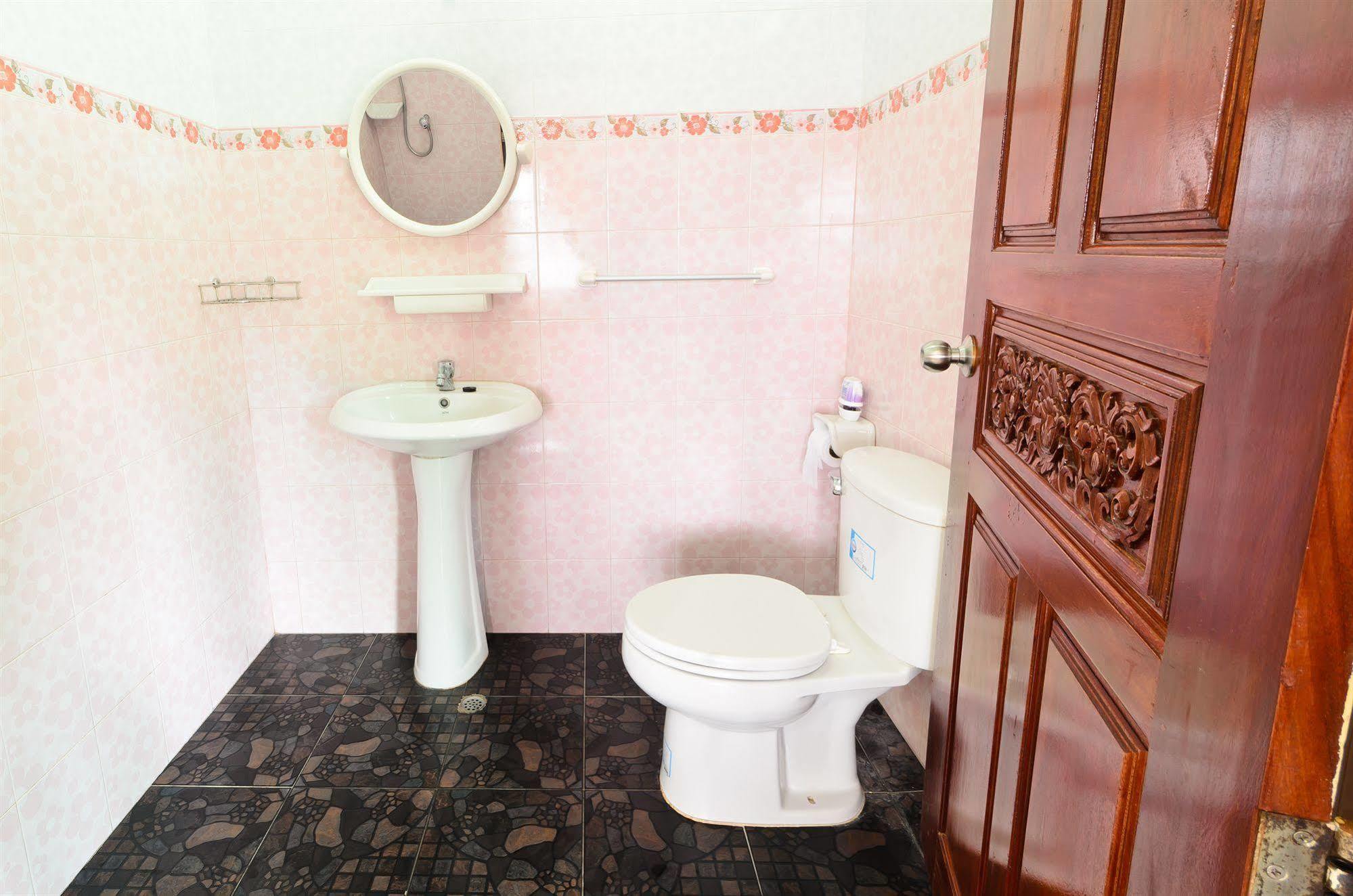 Sananwan Beach B&B Bang Saphan Noi Εξωτερικό φωτογραφία