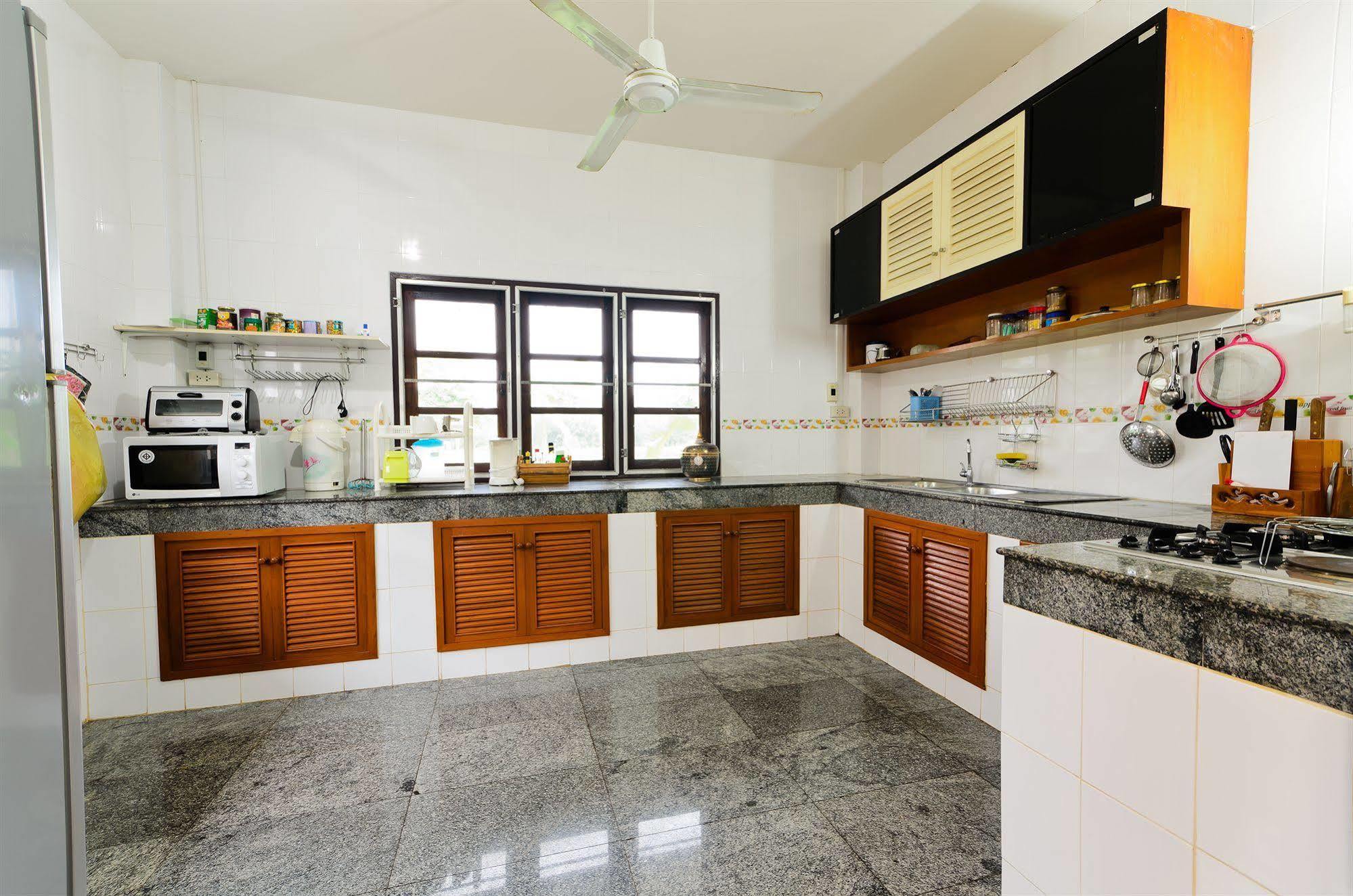 Sananwan Beach B&B Bang Saphan Noi Εξωτερικό φωτογραφία